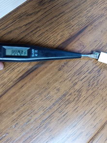 測(cè)電筆測(cè)手機(jī)充電口為何顯示高電壓？探究安全用電的奧秘